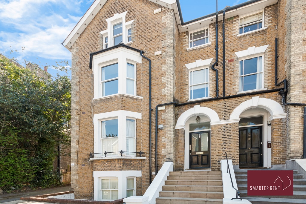 Richmond - 2 Bedroom Duplex Flat - With Parking