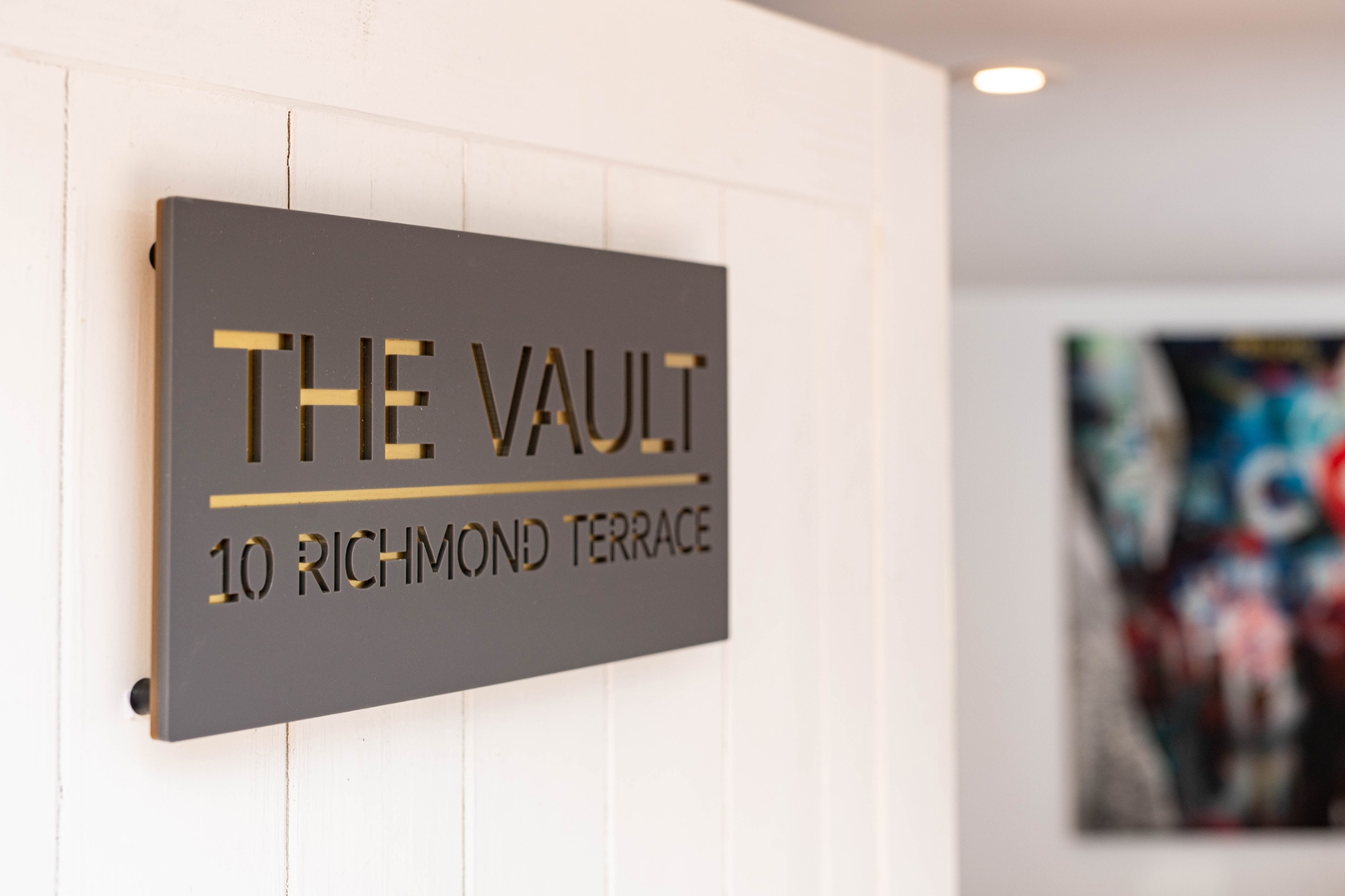 The Vault: elegant Clifton studio