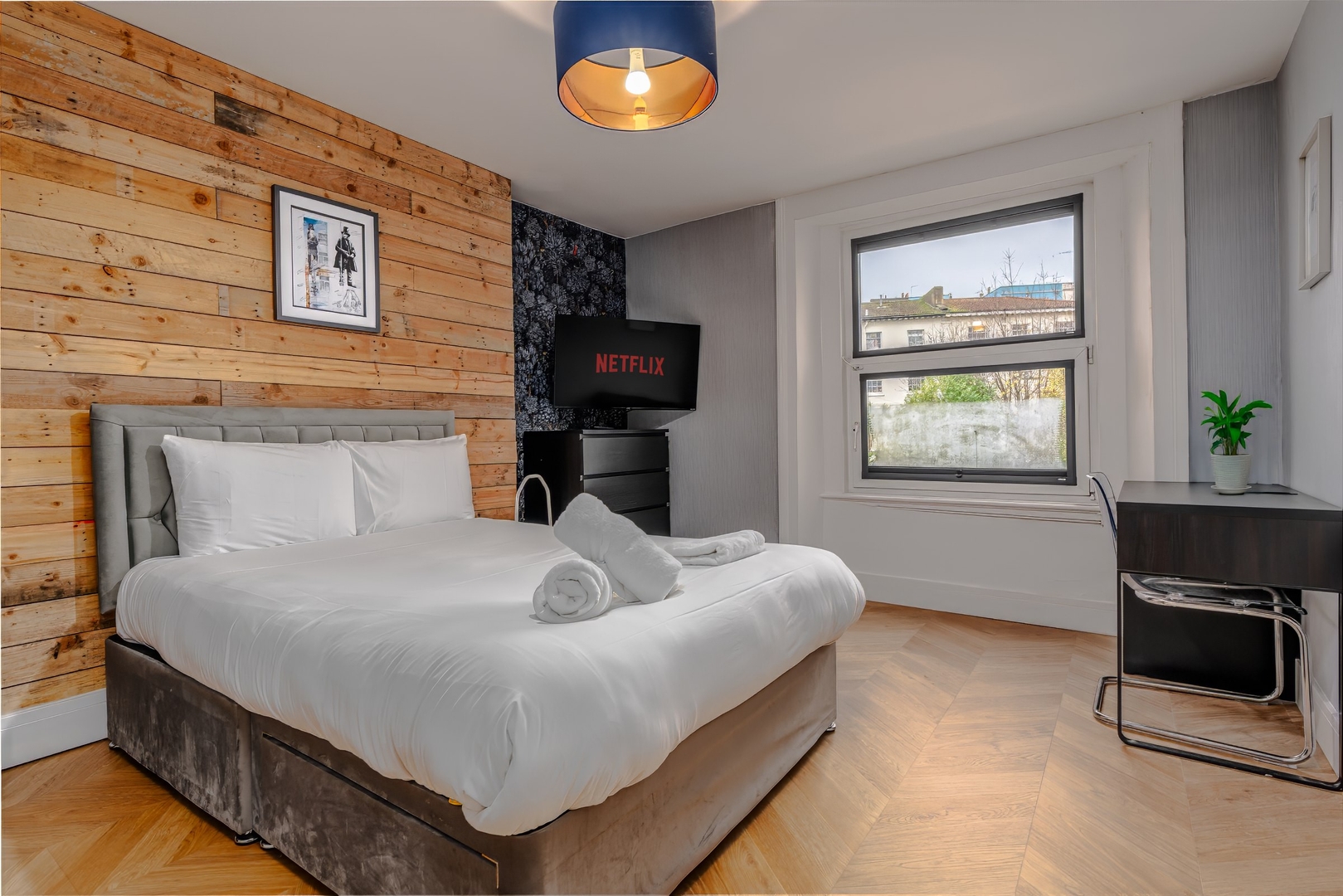 City-view flat in creative Stokes Croft